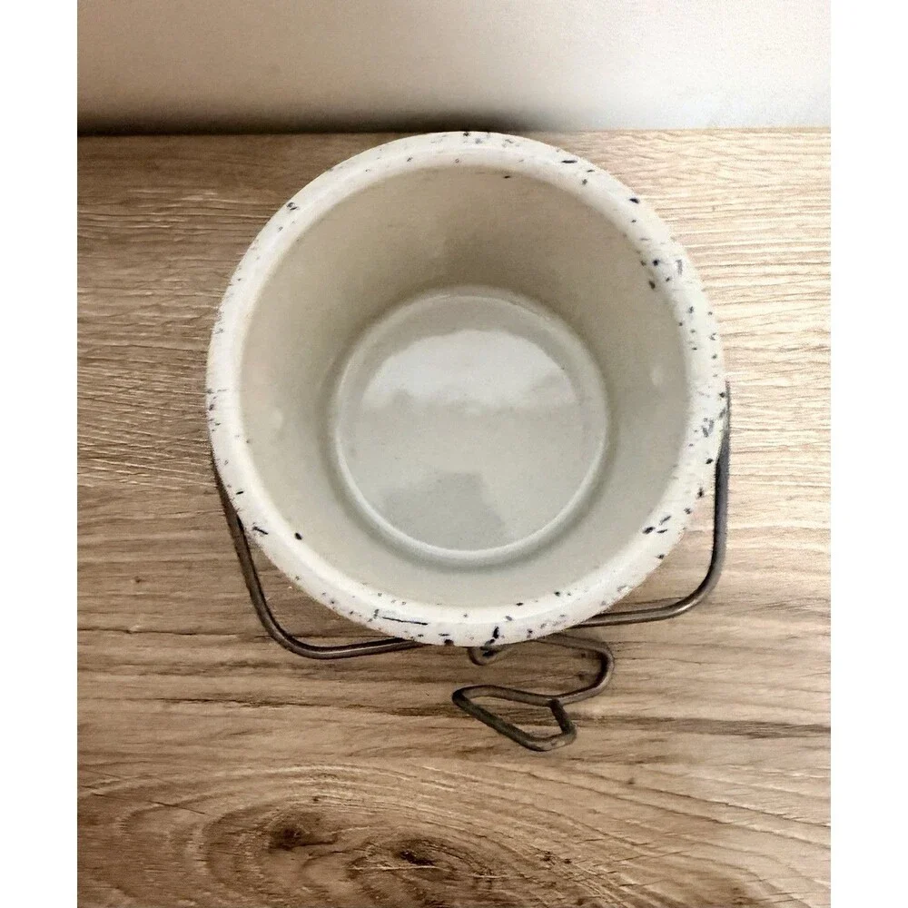 Unbranded vintage blue